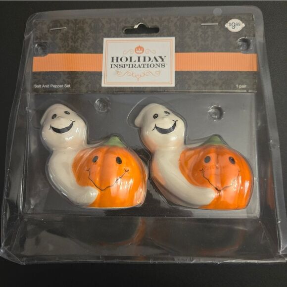Holiday Inspirations Ghost & Pumpkin Salt & Pepper Shakers - Picture 4 of 4